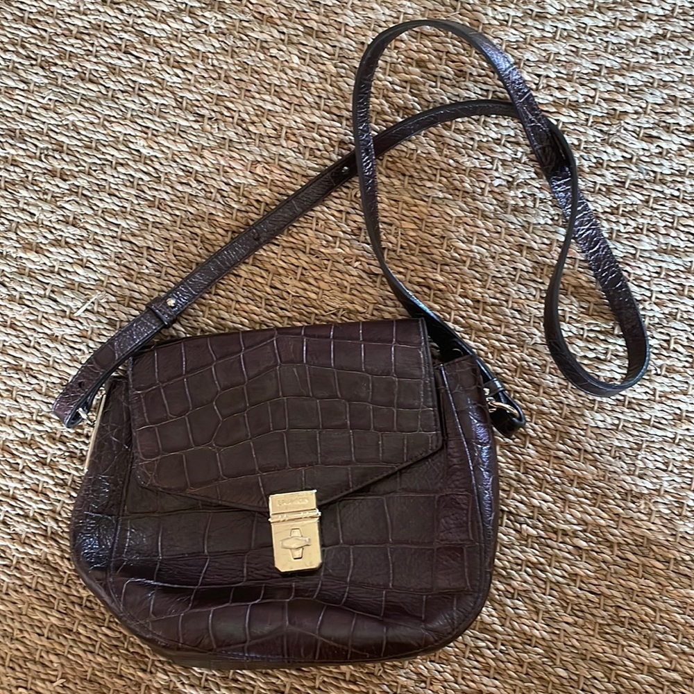 Brahmin burgundy bag